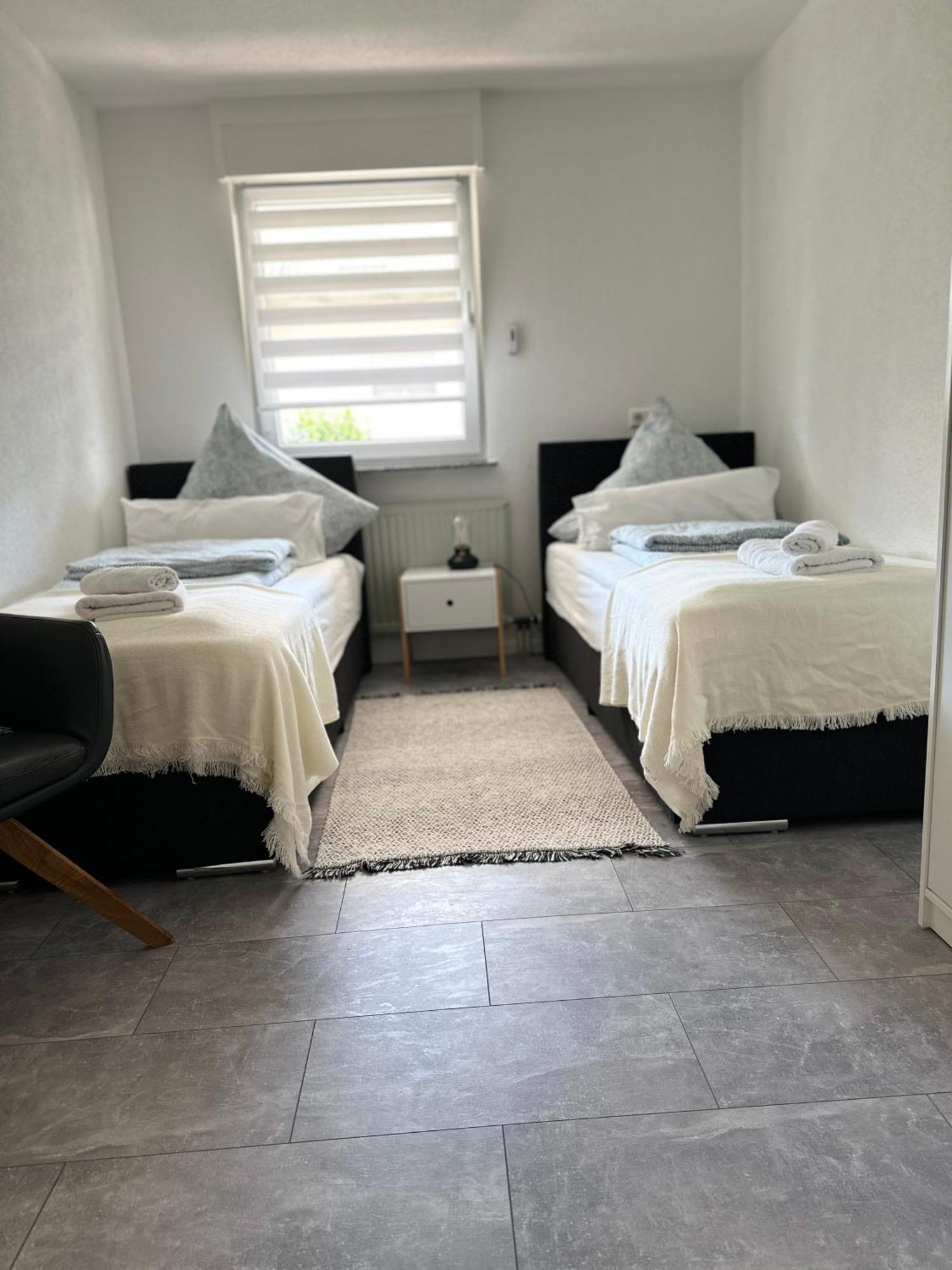Weinstadt Monteurwohnnung Ferienwohnung Εξωτερικό φωτογραφία